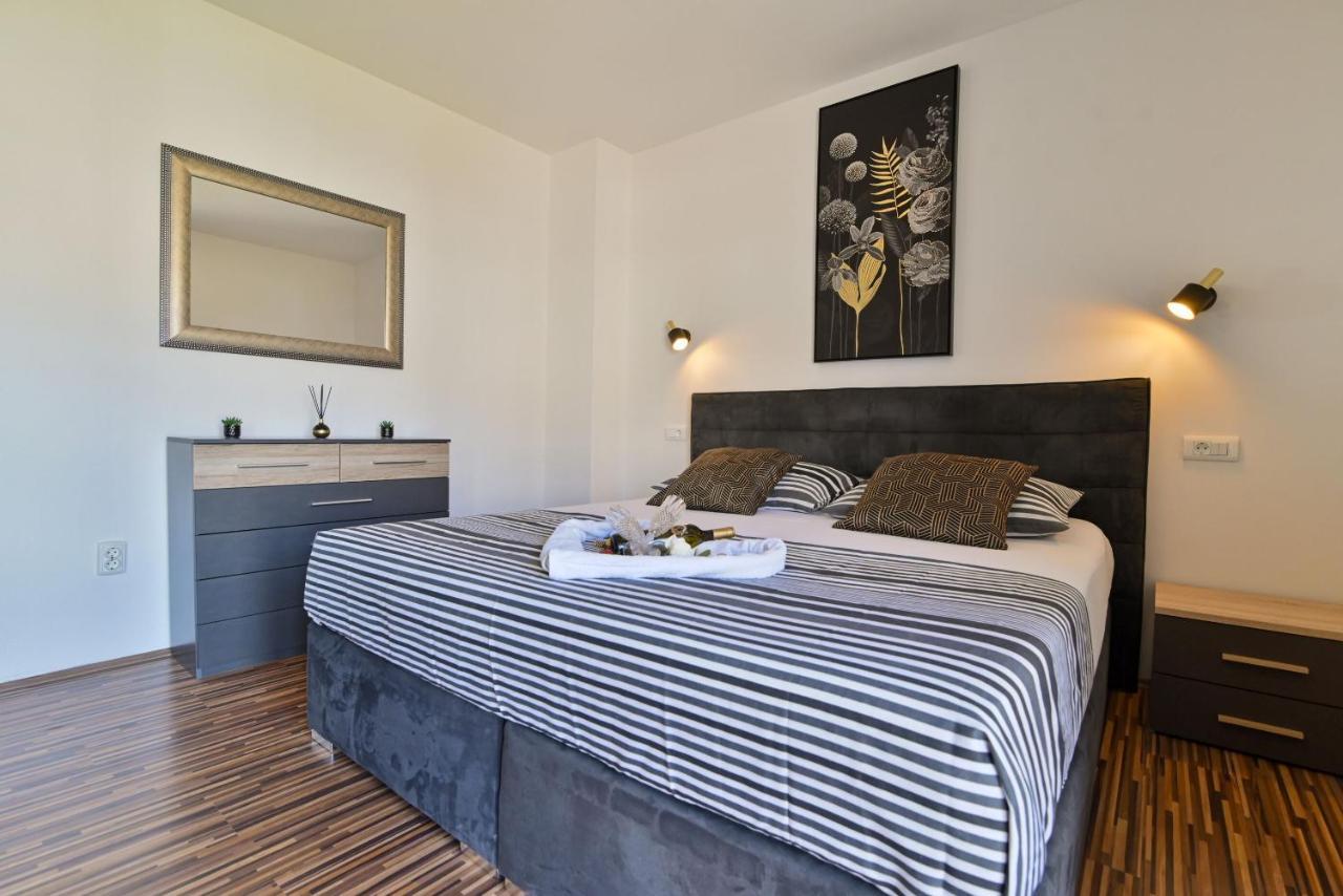 Apartment Sunset Trogir Zewnętrze zdjęcie